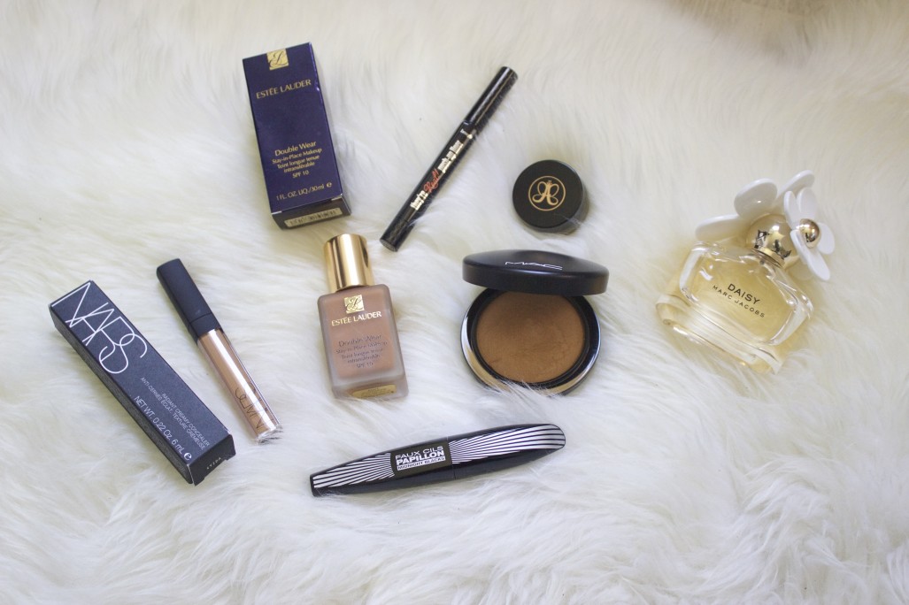 NOUVELLE ROUTINE MAKEUP