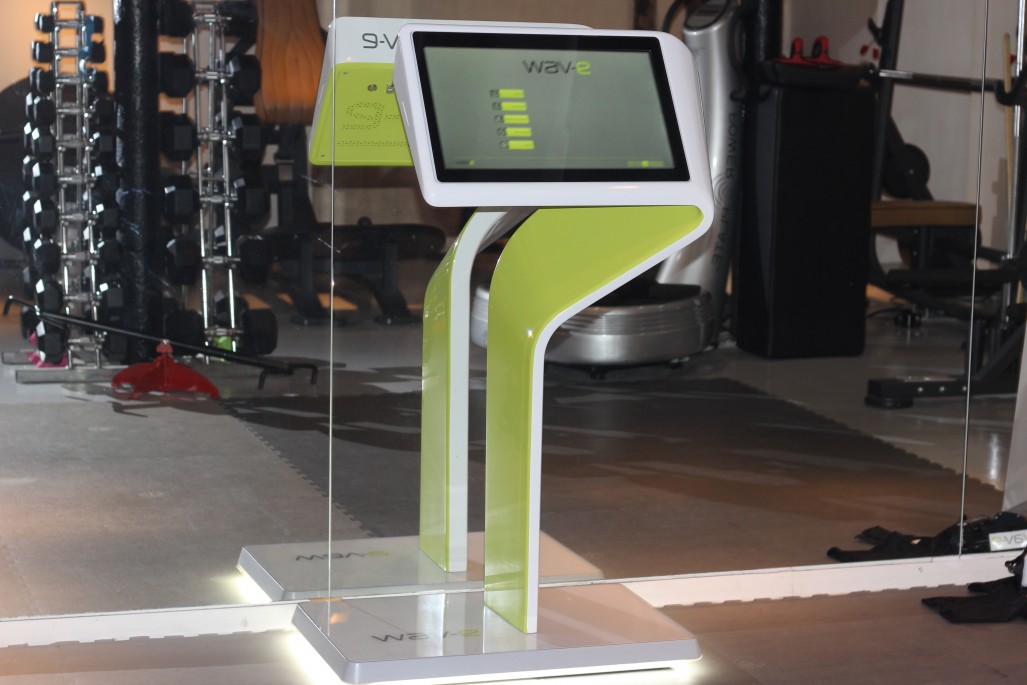WAV-E L’ELECTROSTIMULATION SANS FIL POUR SE MUSCLER RAPIDEMENT ET PARTOUT