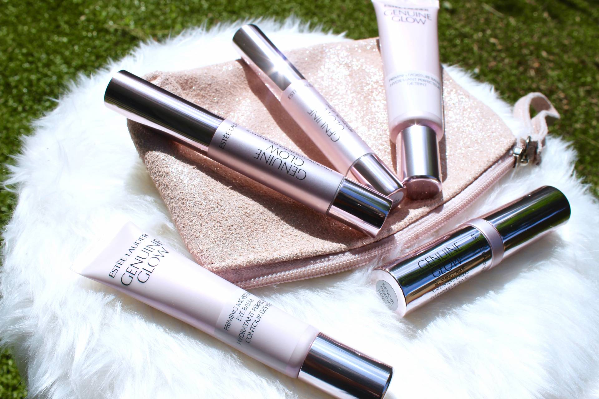 GIVE ME THE GLOW GENIUNE GLOW by ESTÉE LAUDER