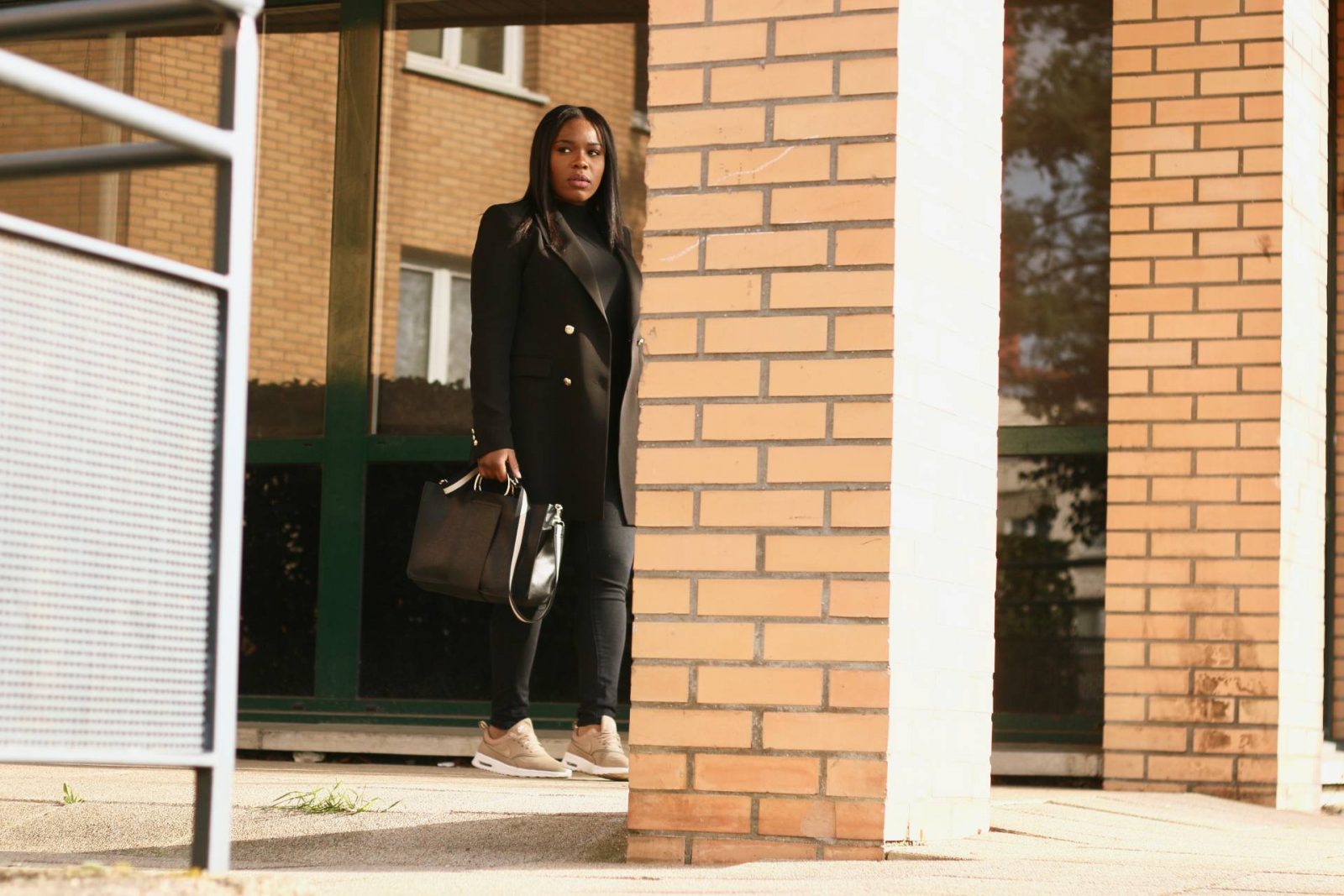 HOW TO LOOK CHIC EN AIR MAX THEA