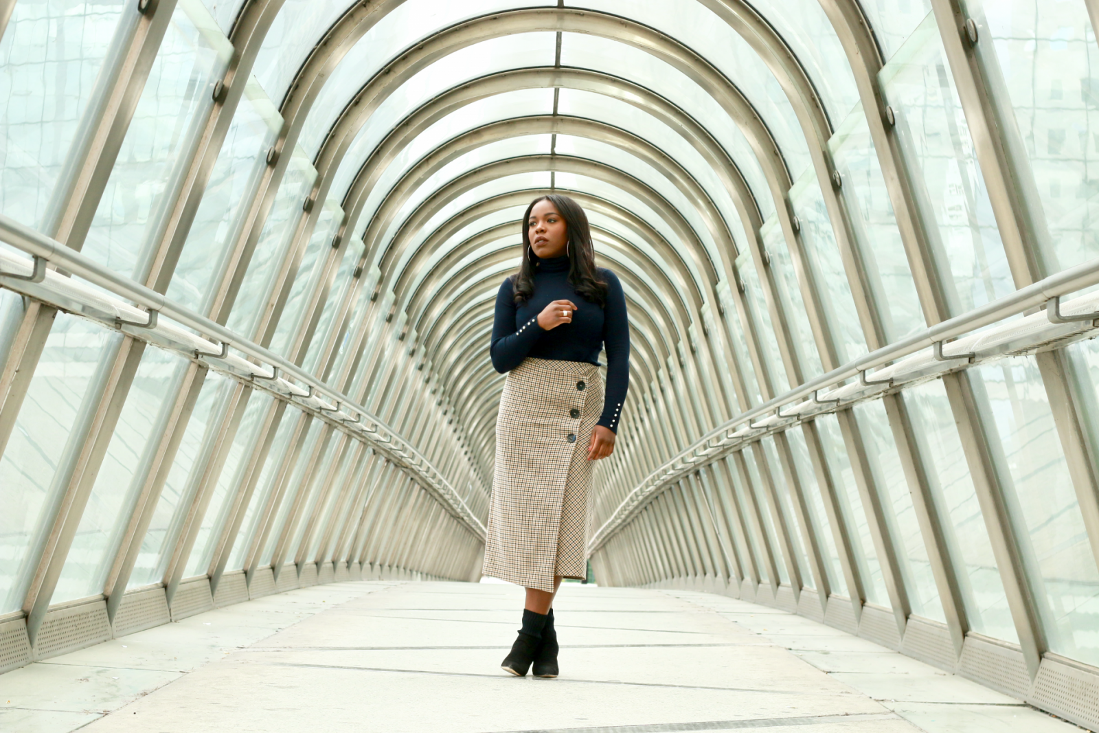 LA JUPE À CARREAUX : LOOK D’AUTOMNE