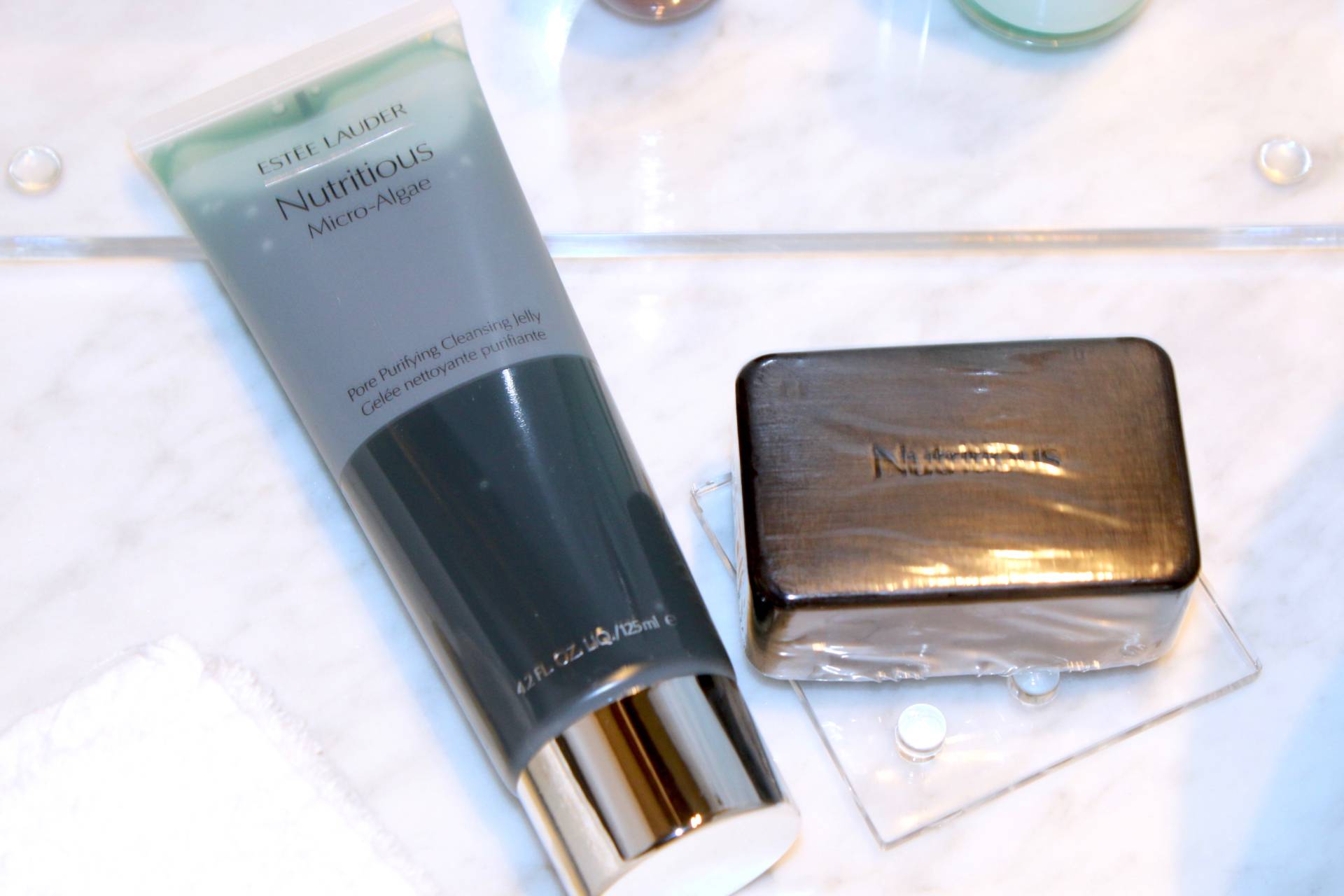 Nutritious Micro Algae Gelée Nettoyante Purifiante